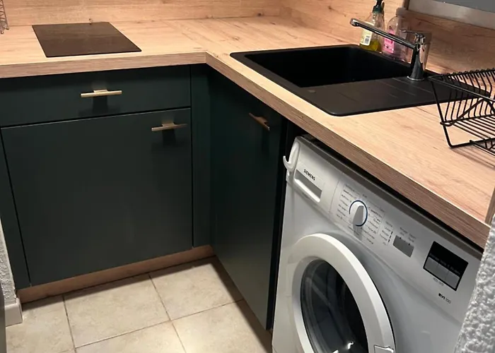 Le Maya Σαιντ-Μαξίμ